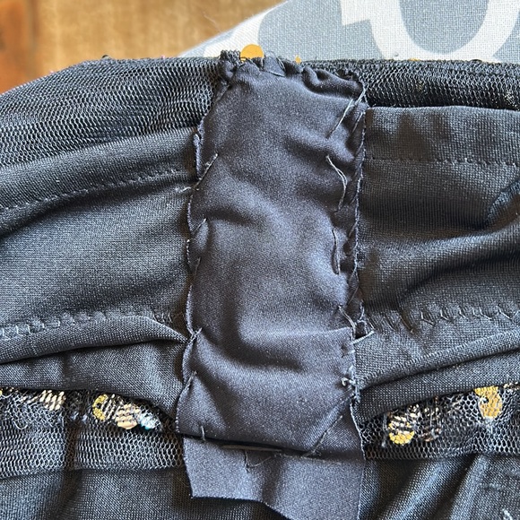 La Femme Short Trendy Sequin Prom Dress sz8 - Picture 15 of 15